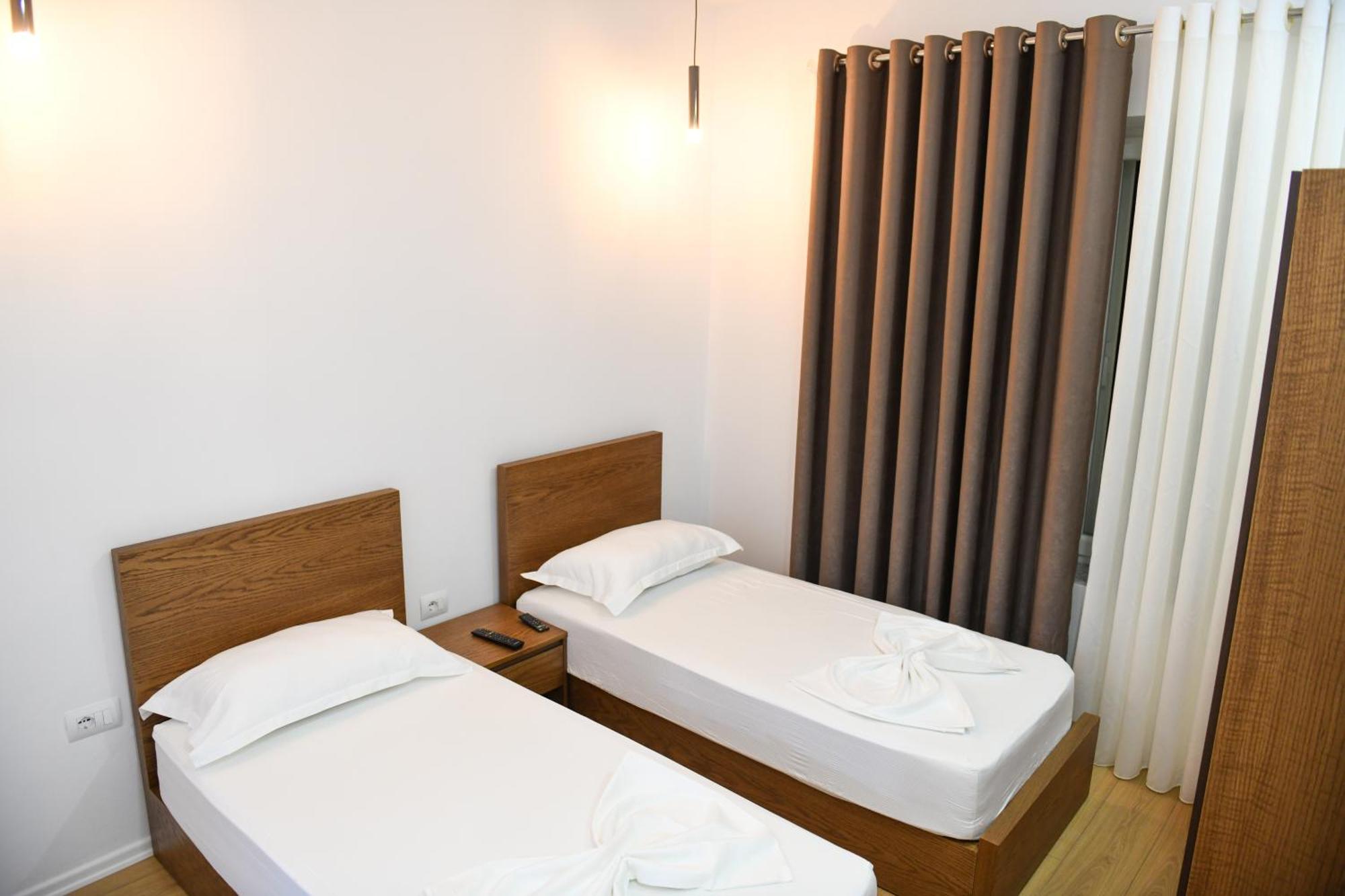 Guest House Cela City Centre Berat Eksteriør bilde