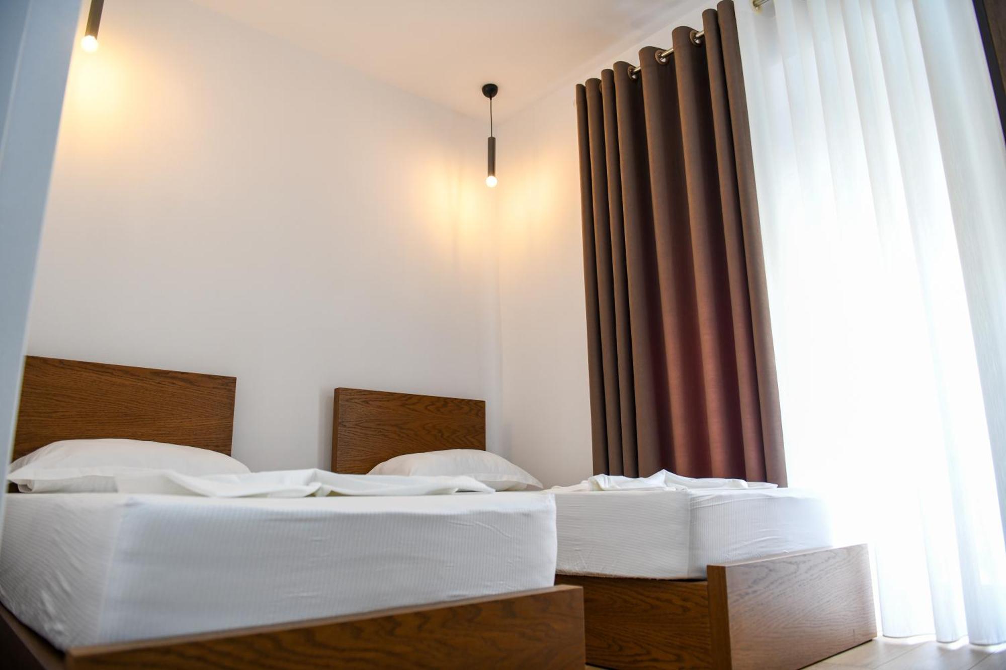 Guest House Cela City Centre Berat Eksteriør bilde