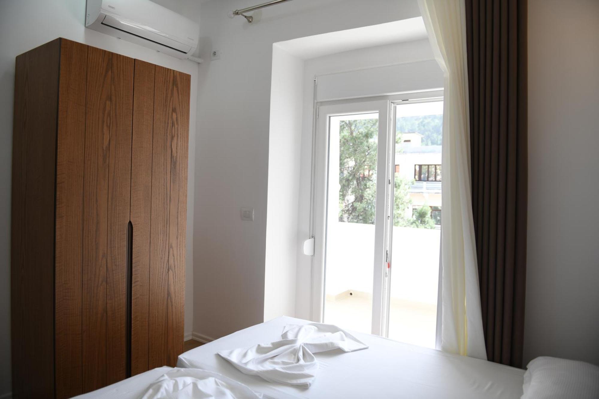 Guest House Cela City Centre Berat Eksteriør bilde